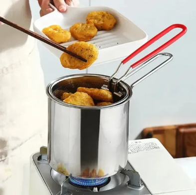 Deep Fryer Set with Stainless Steel Deep Fry Basket Deep Frying Pot Iron & Wire Mesh French Frying Basket Stainless Steel with Handle for Restaurant Kitchen Cooking Tool
